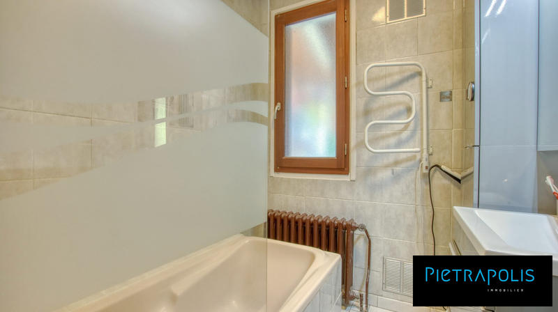 Maison - 137 m² - 4 pièces