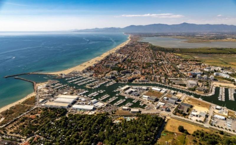 Immeuble - 329 m² - 17 pièces