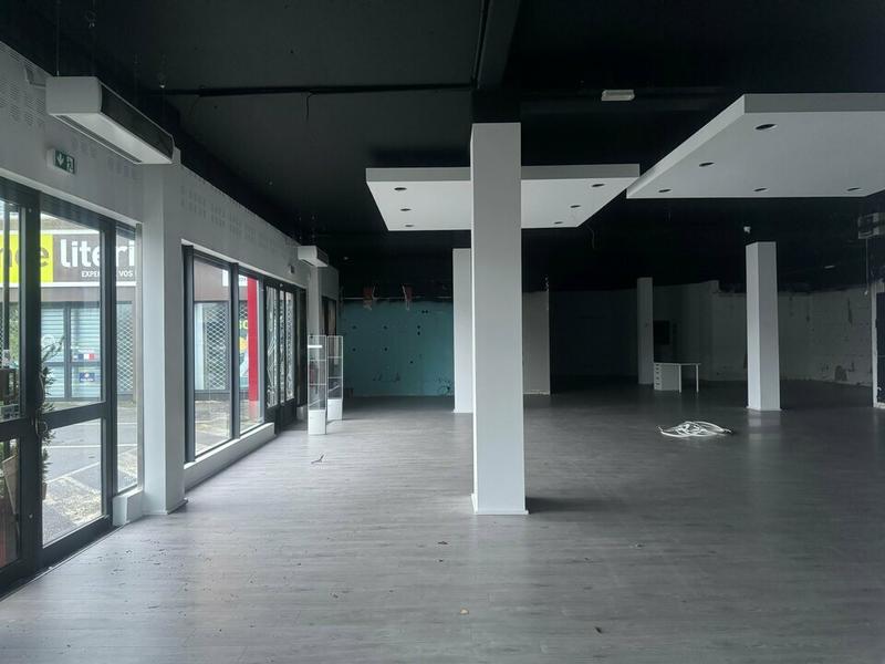 Local commercial - 356 m²