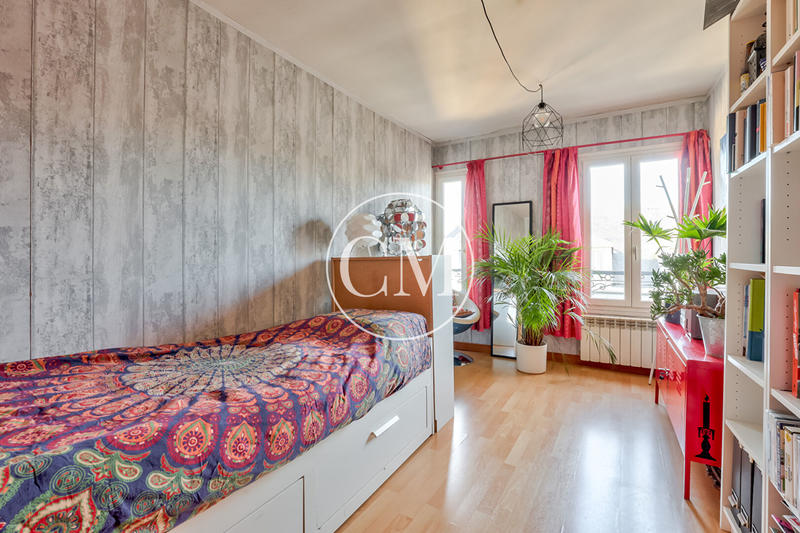 Appartement - 102 m² - 5 pièces