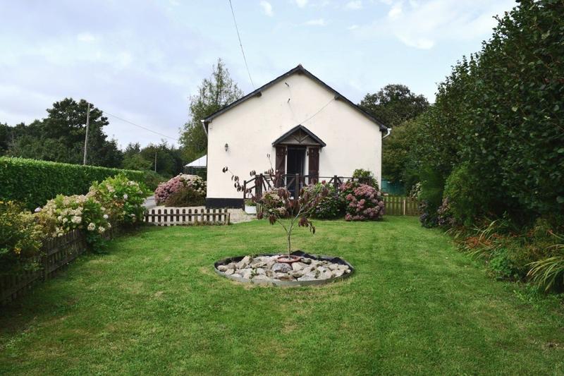 Maison - 111 m² - 8 pièces