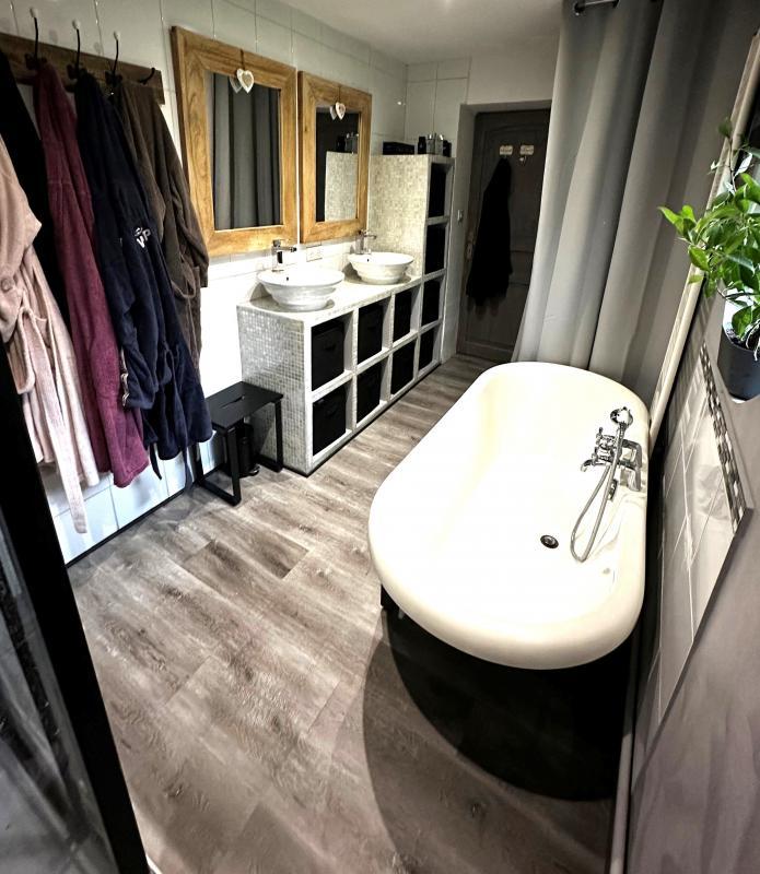 Maison - 132 m² - 7 pièces