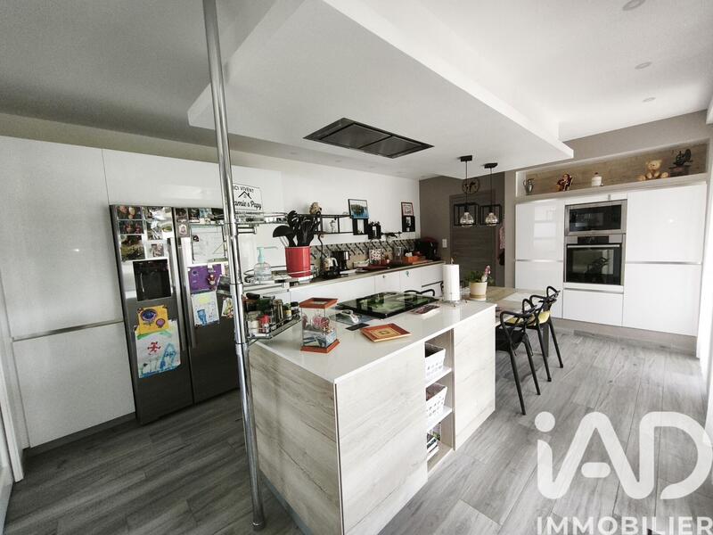 Maison - 149 m² - 5 pièces