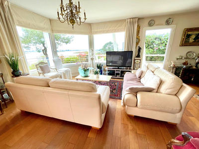 Maison - 185 m² - 7 pièces