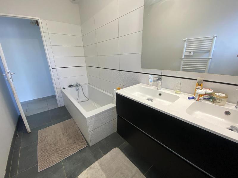 Maison - 117 m² - 5 pièces