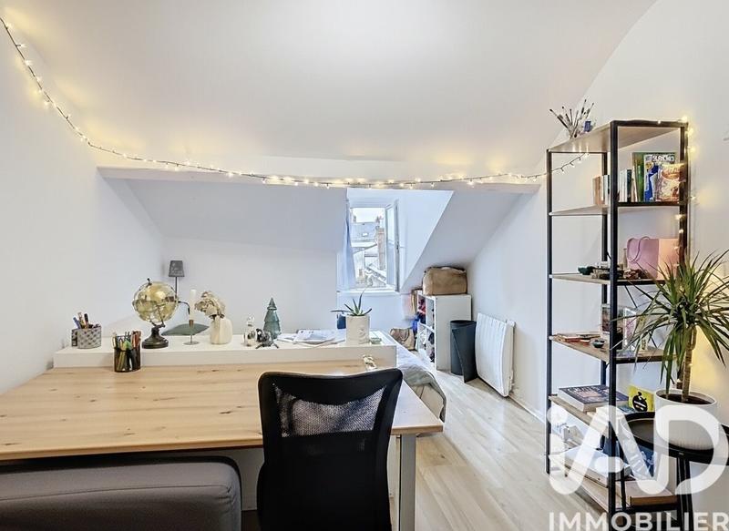 Studio - 25 m² - 1 pièce