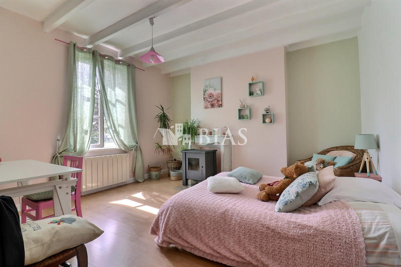 Maison - 152 m² - 6 pièces