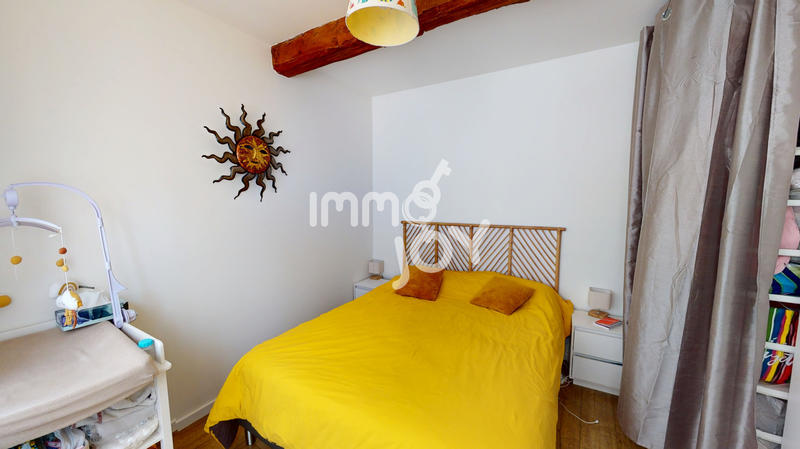 Maison - 181 m² - 8 pièces