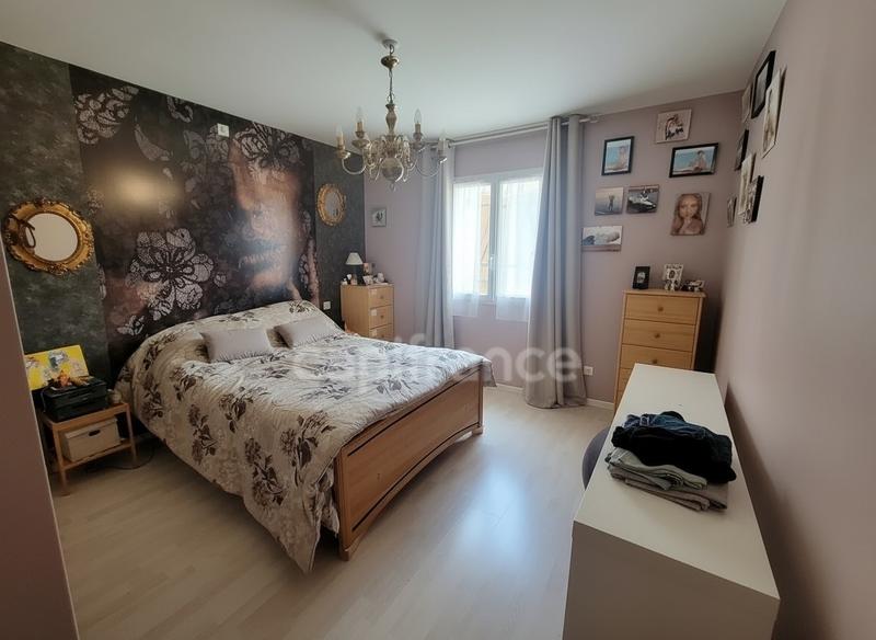 Maison - 170 m² - 7 pièces