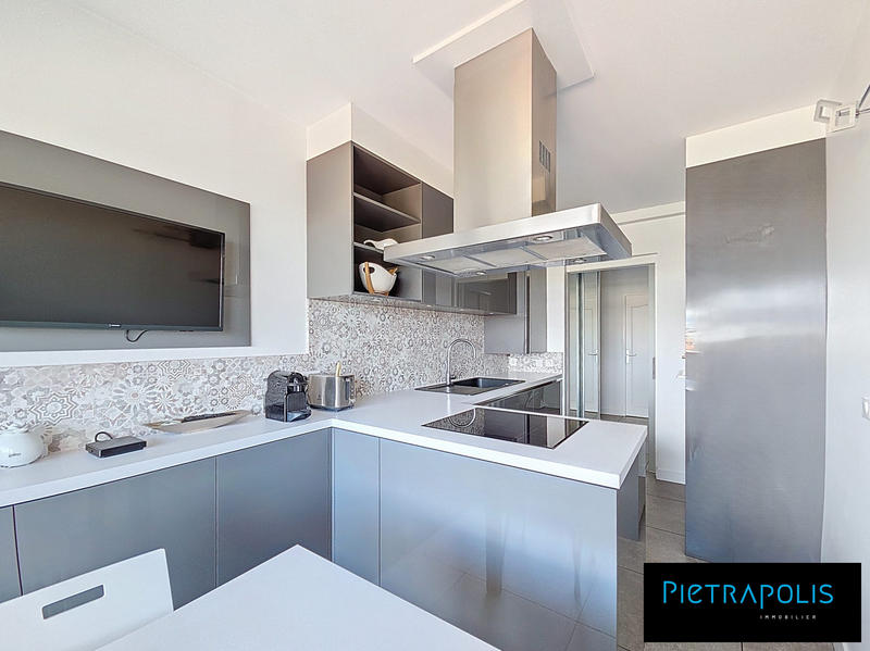 Appartement - 96 m² - 4 pièces