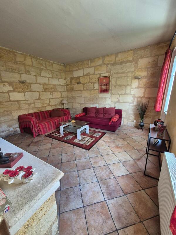 Maison - 210 m² - 7 pièces