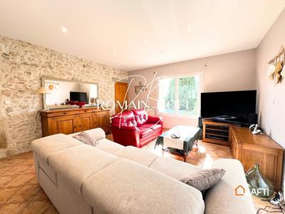 Maison - 250 m² - 11 pièces