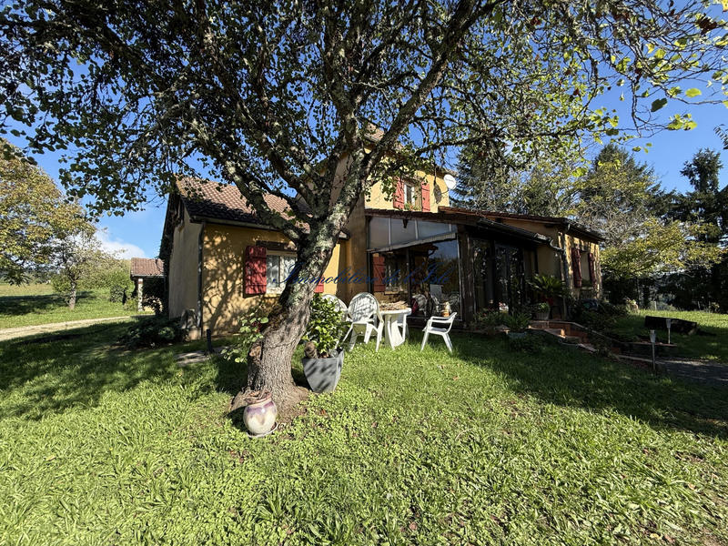 Maison - 159 m² - 6 pièces