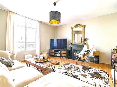 Maison - 247 m² - 10 pièces