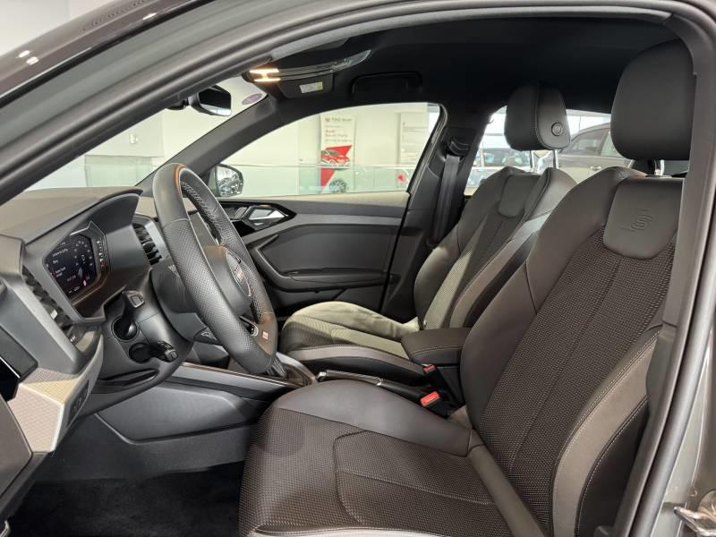 Audi A1 sportback 30 Tfsi 116 ch s tronic 7 s line