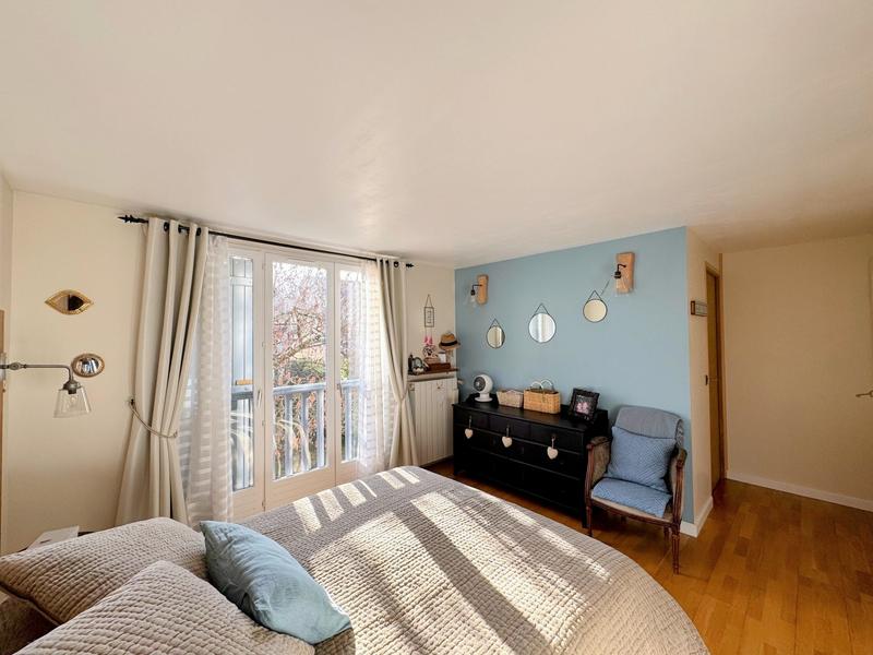 Maison - 168 m² - 7 pièces