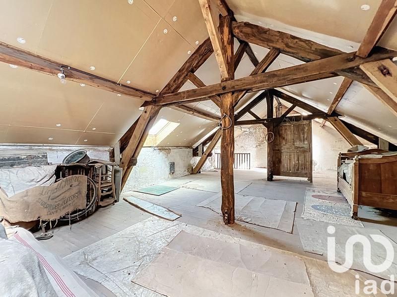 Maison - 228 m² - 19 pièces