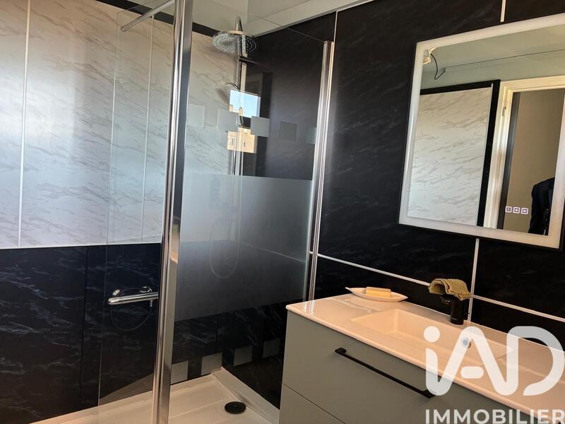 Appartement - 102 m² - 4 pièces