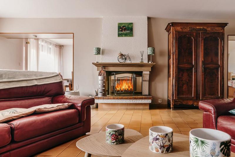 Maison - 315 m² - 12 pièces