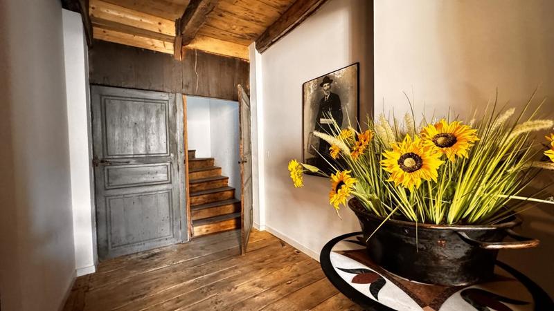 Maison - 394 m² - 14 pièces