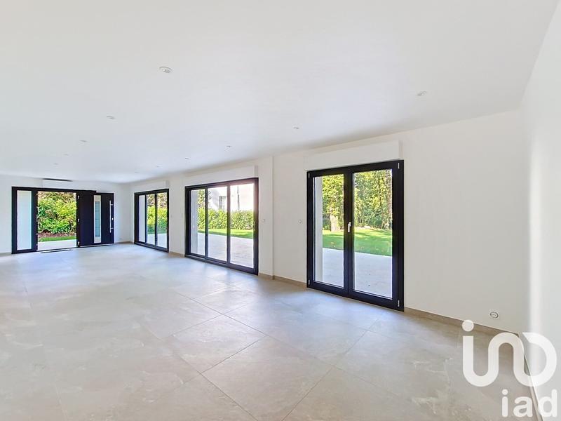 Maison - 175 m² - 5 pièces