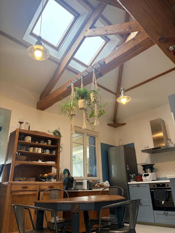 Maison - 205 m² - 10 pièces