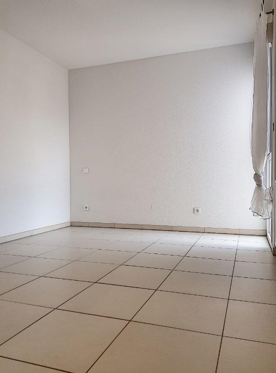 Appartement - 79 m² - 4 pièces