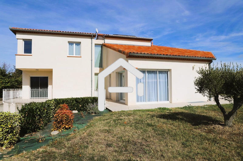 Villa - 230 m² - 7 pièces