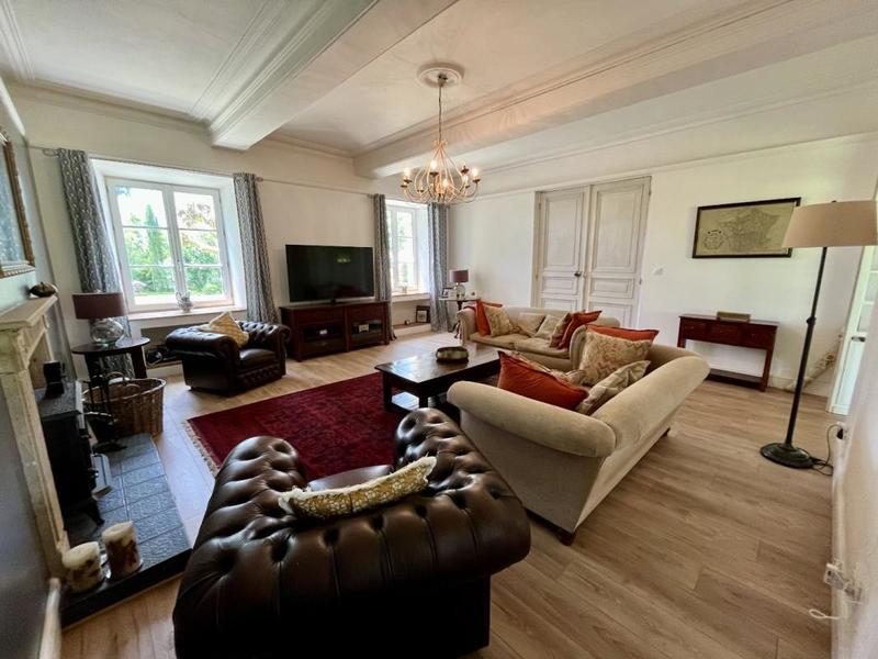 Manoir - 297 m² - 9 pièces