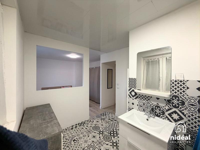 Maison - 77 m² - 5 pièces