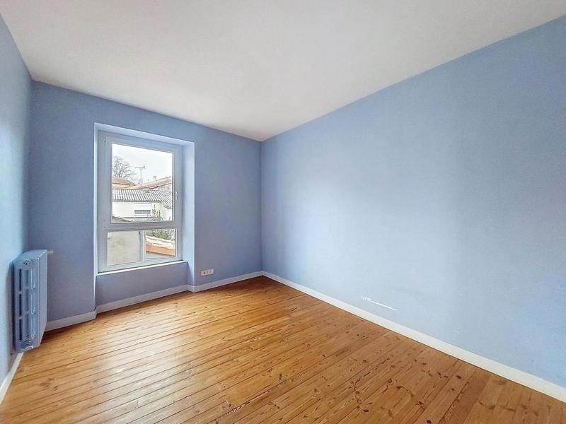 Maison de ville - 82 m² - 5 pièces