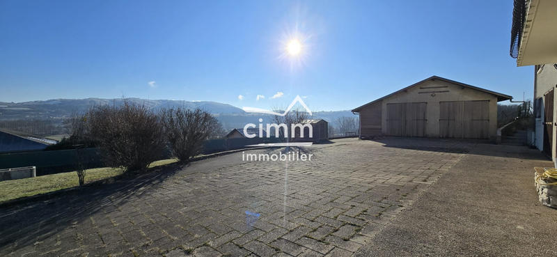 Maison - 164 m² - 6 pièces