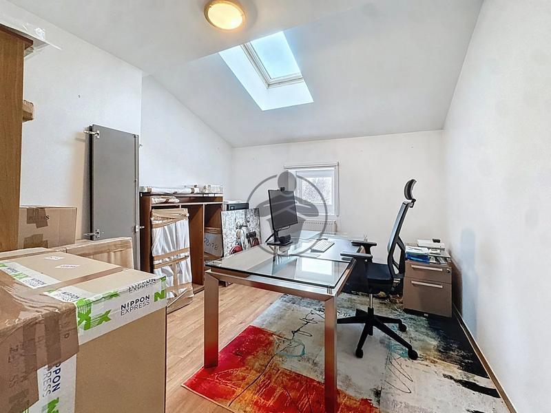 Appartement - 122 m² - 5 pièces