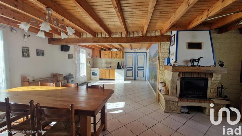 Maison - 94 m² - 5 pièces