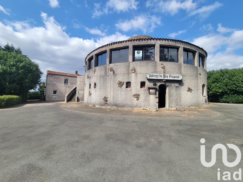 Maison - 450 m² - 10 pièces