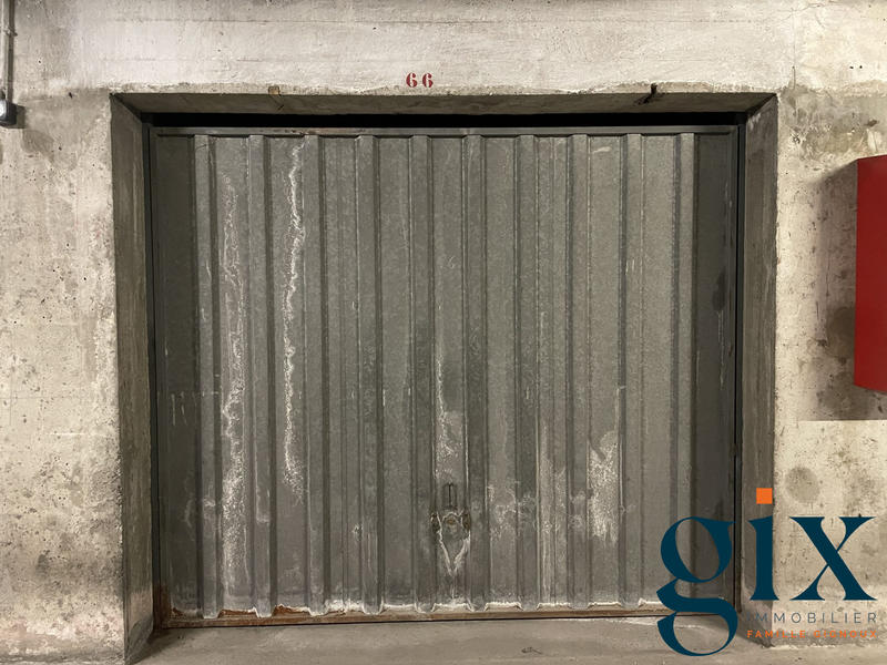 Parking / Garage - 16 m²