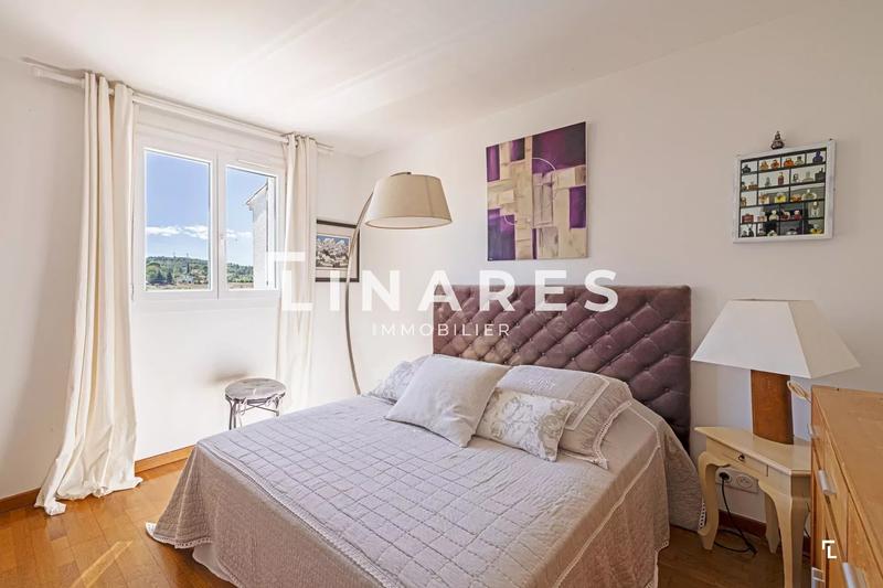 Maison - 135 m² - 4 pièces