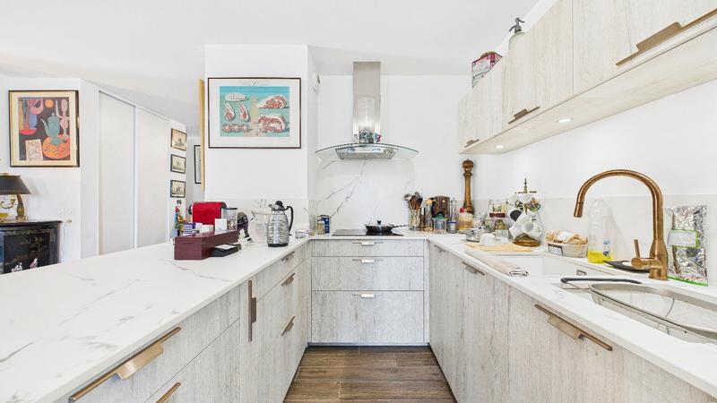 Appartement - 120 m² - 4 pièces