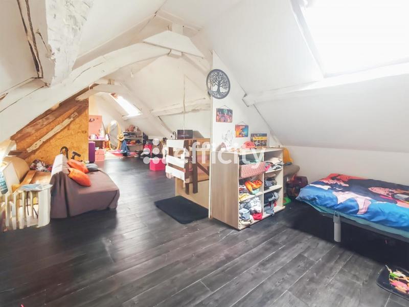 Maison - 136 m² - 5 pièces