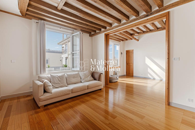 Appartement - 91 m² - 4 pièces