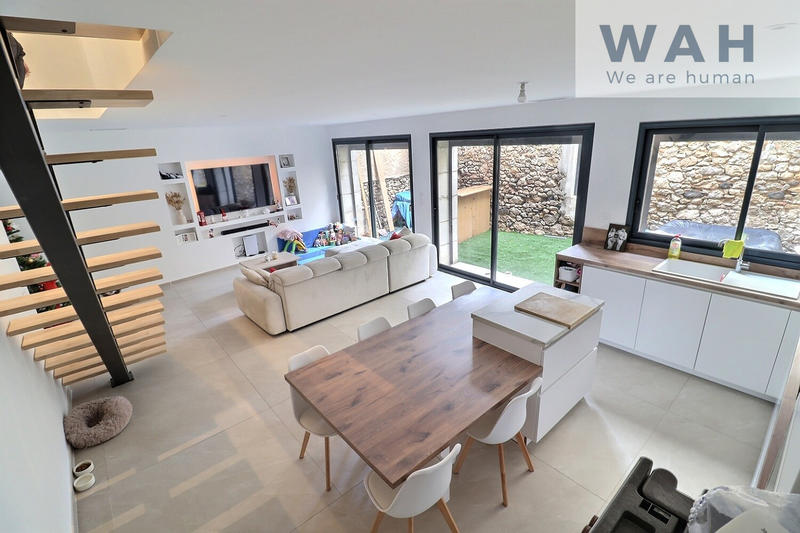 Maison de village - 110 m² - 4 pièces