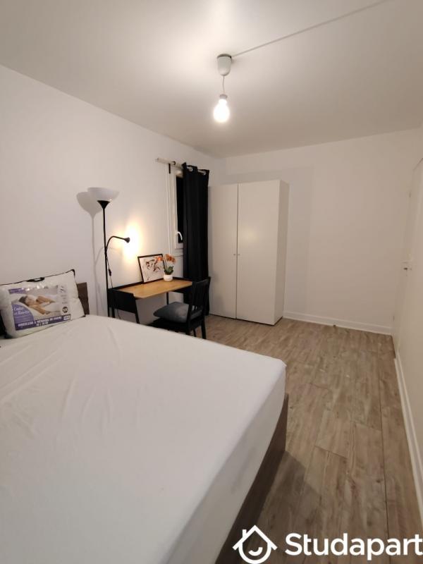Chambre - 11 m² - 1 pièce