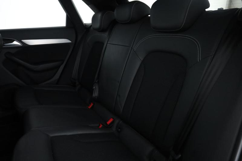 Audi Q3 1.4 Tfsi Cod s line s tronic 150 ch