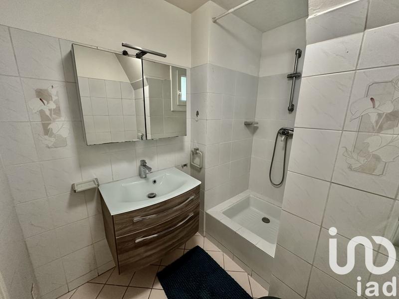 Maison - 98 m² - 5 pièces