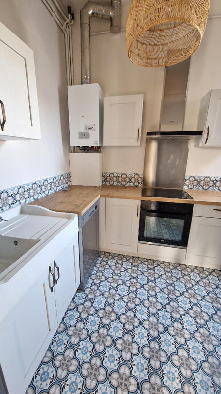 Appartement - 60 m² - 2 pièces