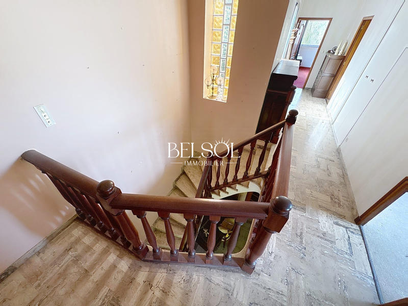 Villa - 220 m² - 7 pièces