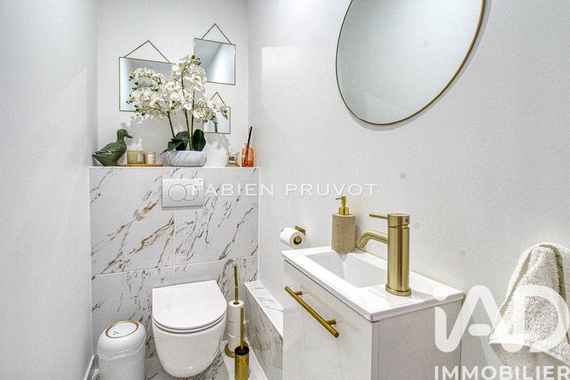 Maison - 170 m² - 7 pièces