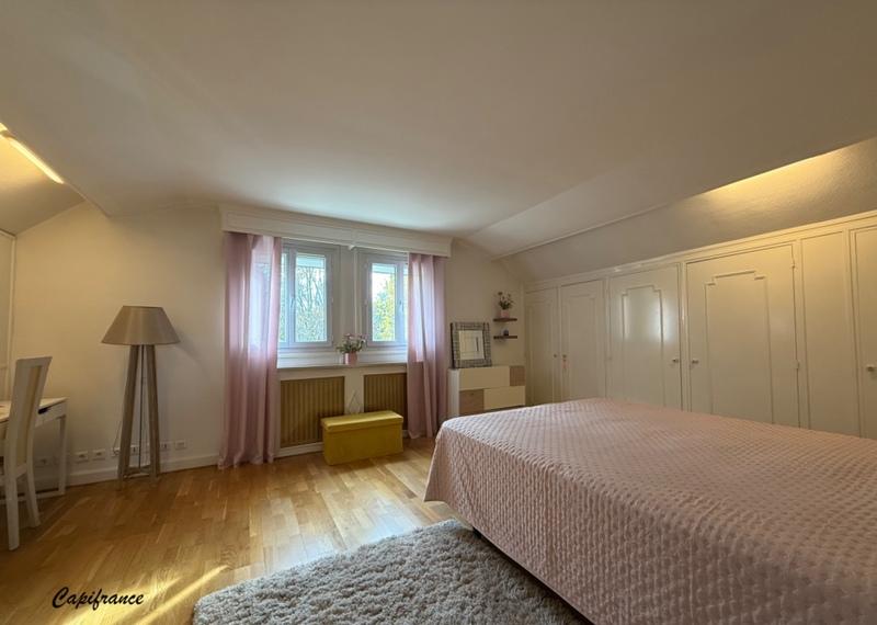 Maison - 150 m² - 5 pièces