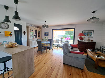 Maison - 85 m² - 4 pièces