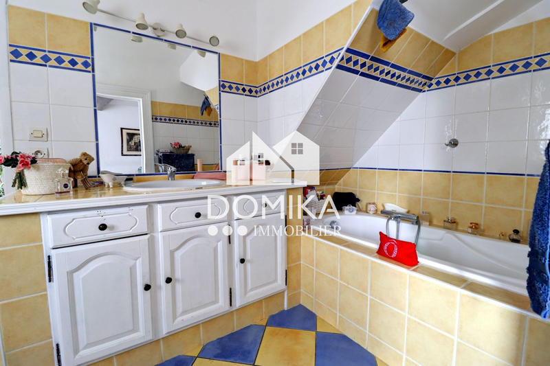 Maison ancienne - 154 m² - 6 pièces